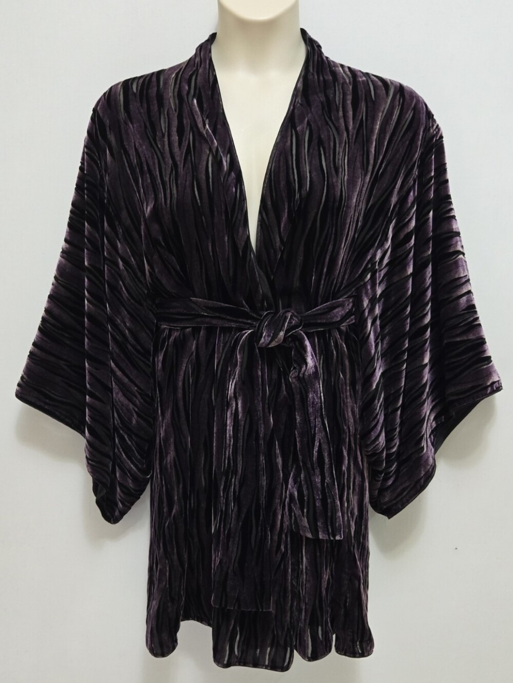 Josie Natori Velvet Burnout Kimono Sleeve Robe XL Y2K Retro Luxury Tie Waist
